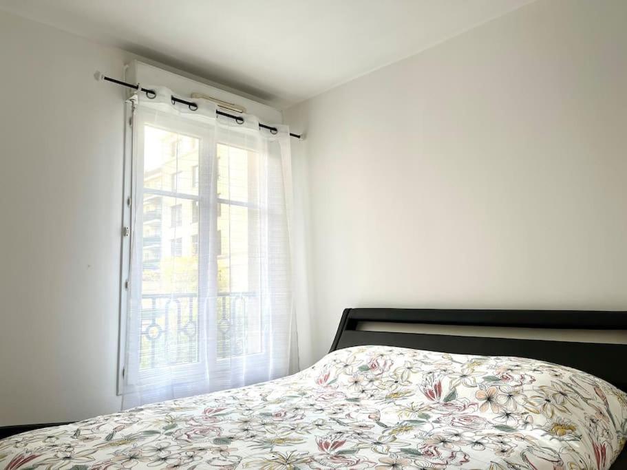 Appartement • Paris/Disney • 1 Min Gare Бюсси-Сен-Жорж Экстерьер фото